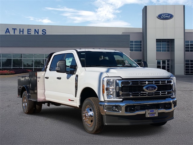 2026 Ford F-350 Super Duty XLT's photo