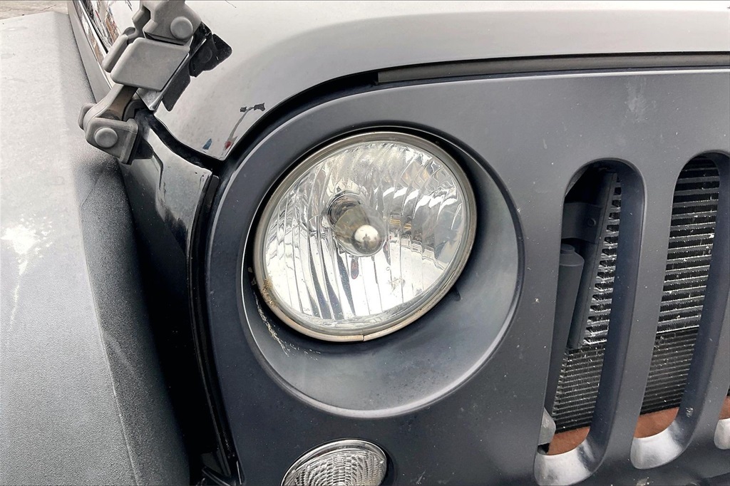 2016 JEEP WRANGLER - Image 23