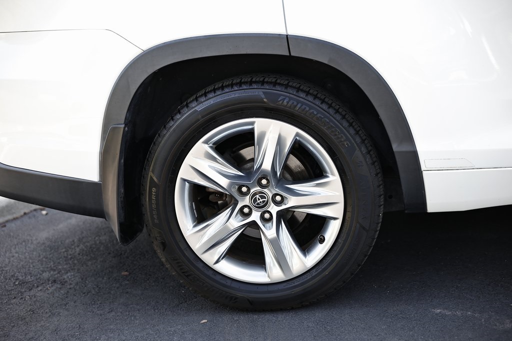 2016 Toyota Highlander Limited Platinum photo 4