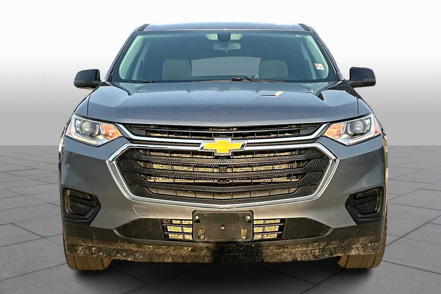 2021 Chevrolet Traverse LS photo 4