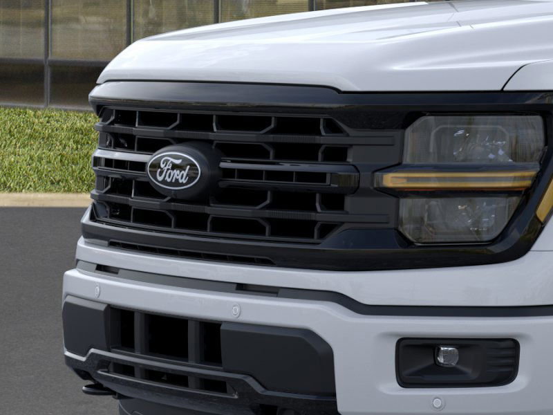 2025 Ford F-150 XLT photo 15