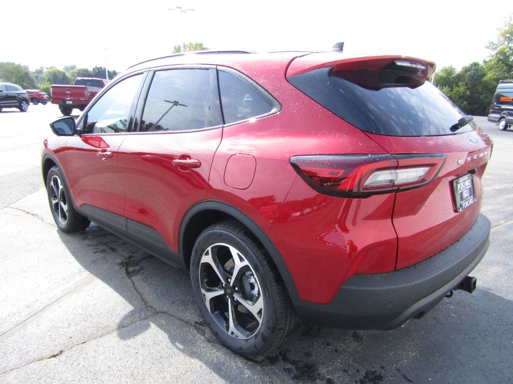 2025 Ford Escape ST-Line Select photo 4