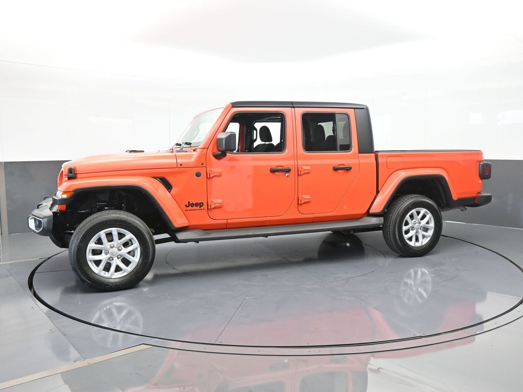 2023 Jeep Gladiator Sport photo 2