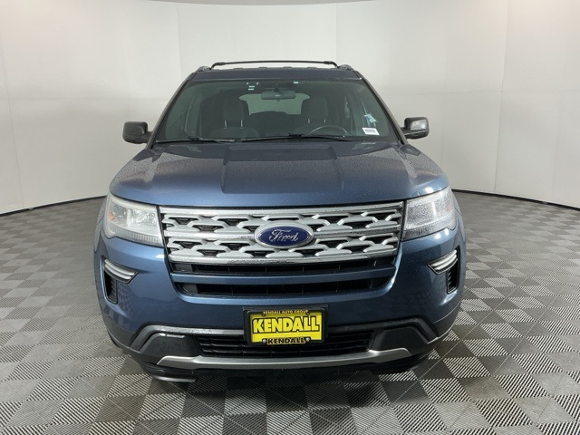 2019 Ford Explorer XLT photo 2