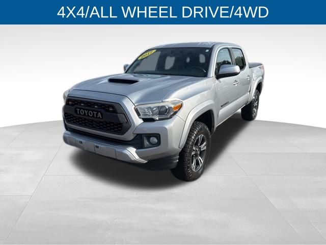 2017 Toyota Tacoma SR V6 photo 3