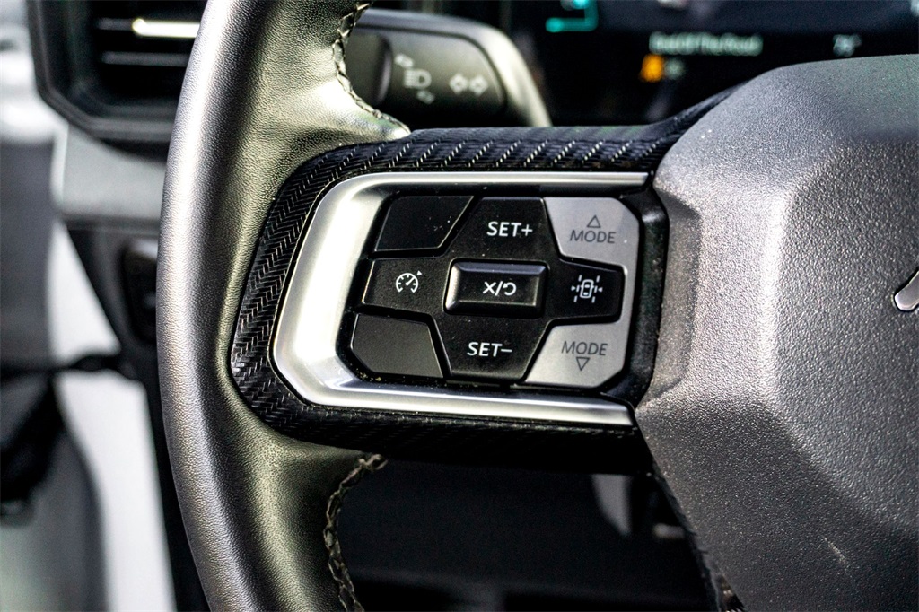 2024 Ford Mustang EcoBoost photo 17