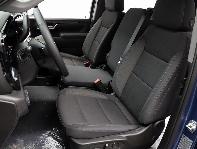 2025 Chevrolet Silverado 2500HD LT photo 9