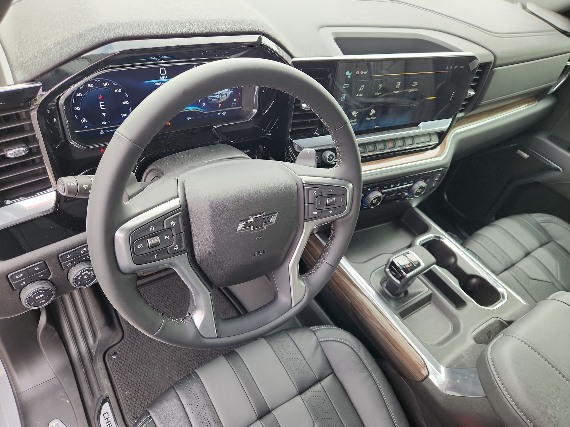 2025 Chevrolet Silverado 1500 RST photo 9