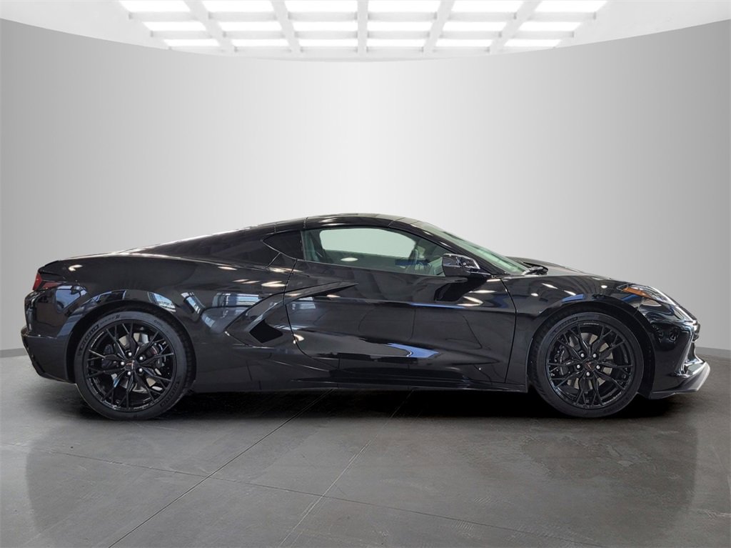 2026 Chevrolet Corvette Stingray 3LT photo 4
