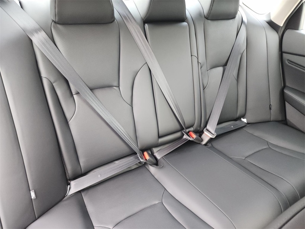2025 Honda Accord Touring photo 23
