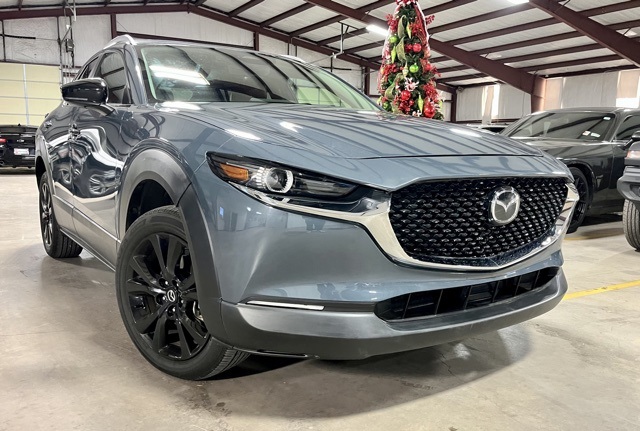 2025 Mazda CX-30 Carbon Edition's photo