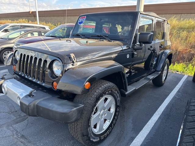 2012 Jeep Wrangler Unlimited Sahara photo 4