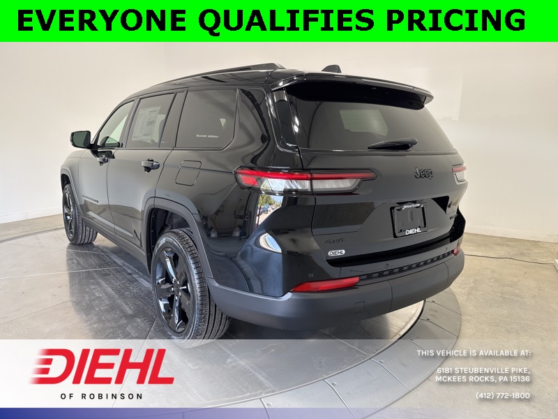 2025 Jeep Grand Cherokee Limited photo 4