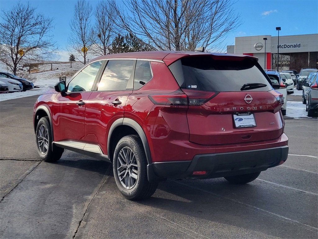 2025 Nissan Rogue S photo 3