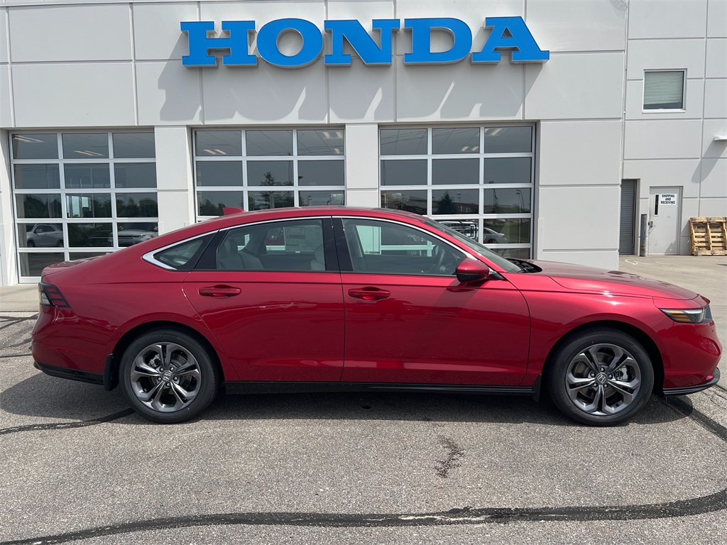 2025 Honda Accord Hybrid EX-L photo 2