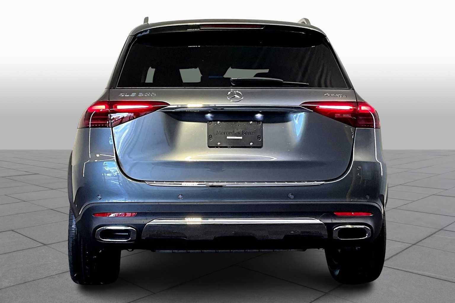 2026 Mercedes Benz GLE 350 4MATIC photo 4