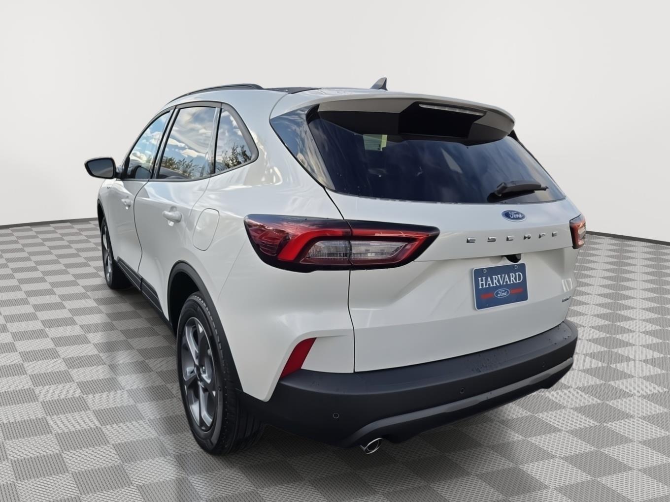 2026 Ford Escape ST-Line photo 4