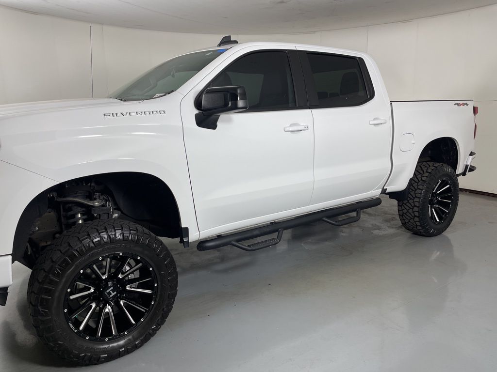 2023 Chevrolet Silverado 1500 RST photo 6