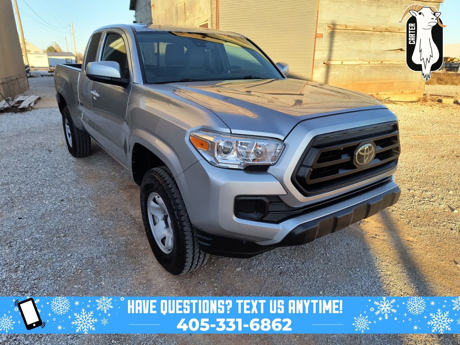 2022 Toyota Tacoma SR's photo