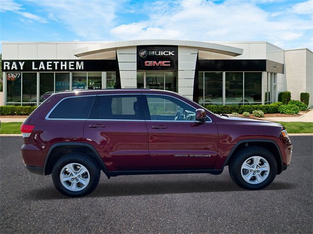 2017 Jeep Grand Cherokee Laredo photo 5
