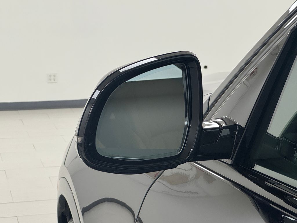 2023 Bmw X7 xDrive40i photo 33