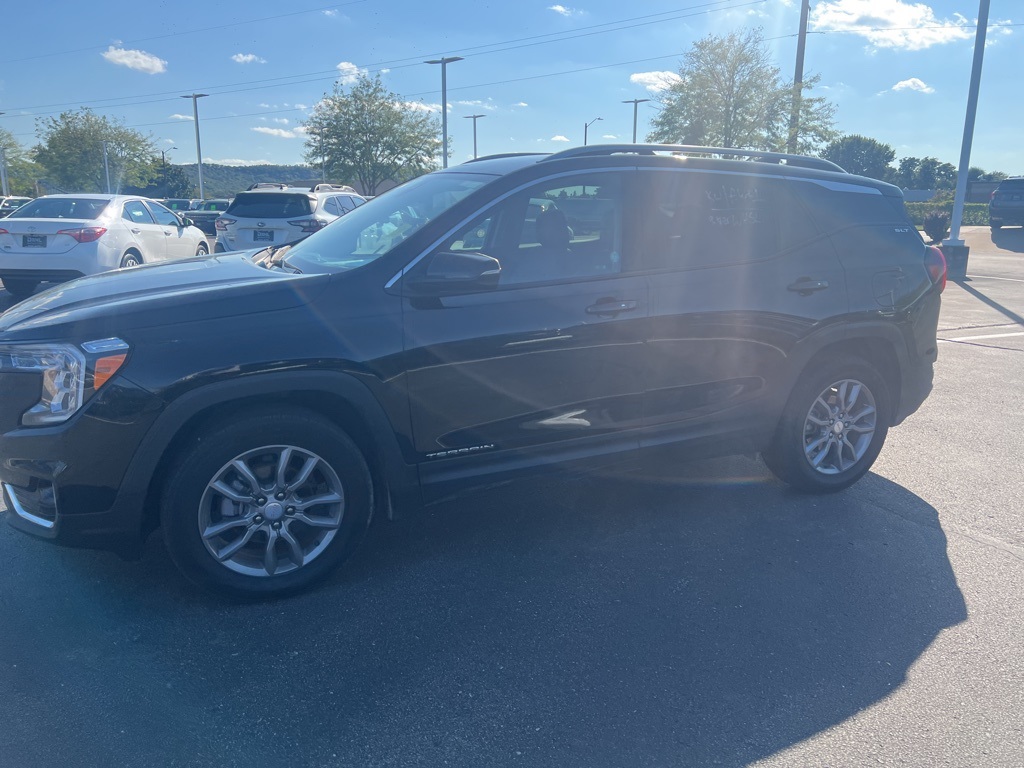 2024 Gmc Terrain SLT photo 13