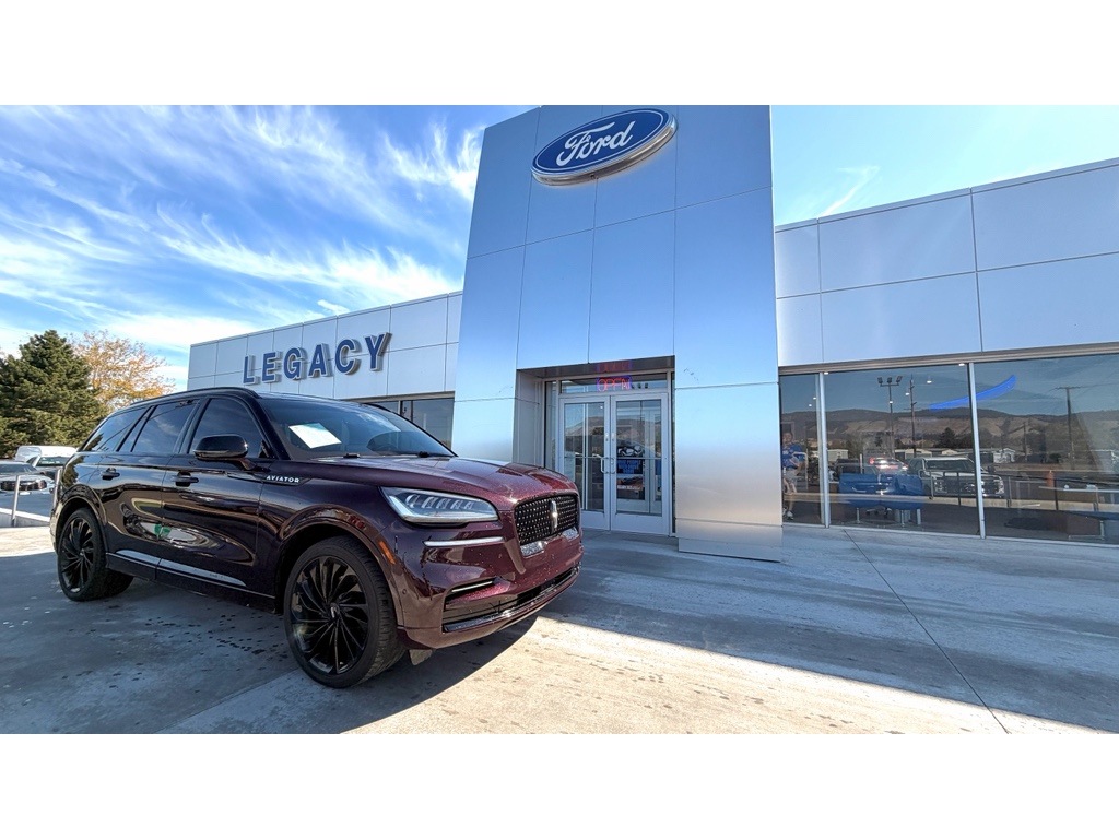 2023 Lincoln Aviator Reserve's photo