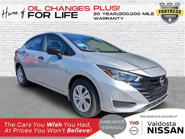 2025 Nissan Versa Sedan S's photo