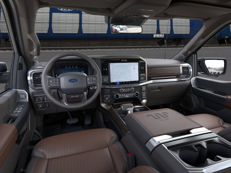 2025 Ford F-150 King Ranch photo 4