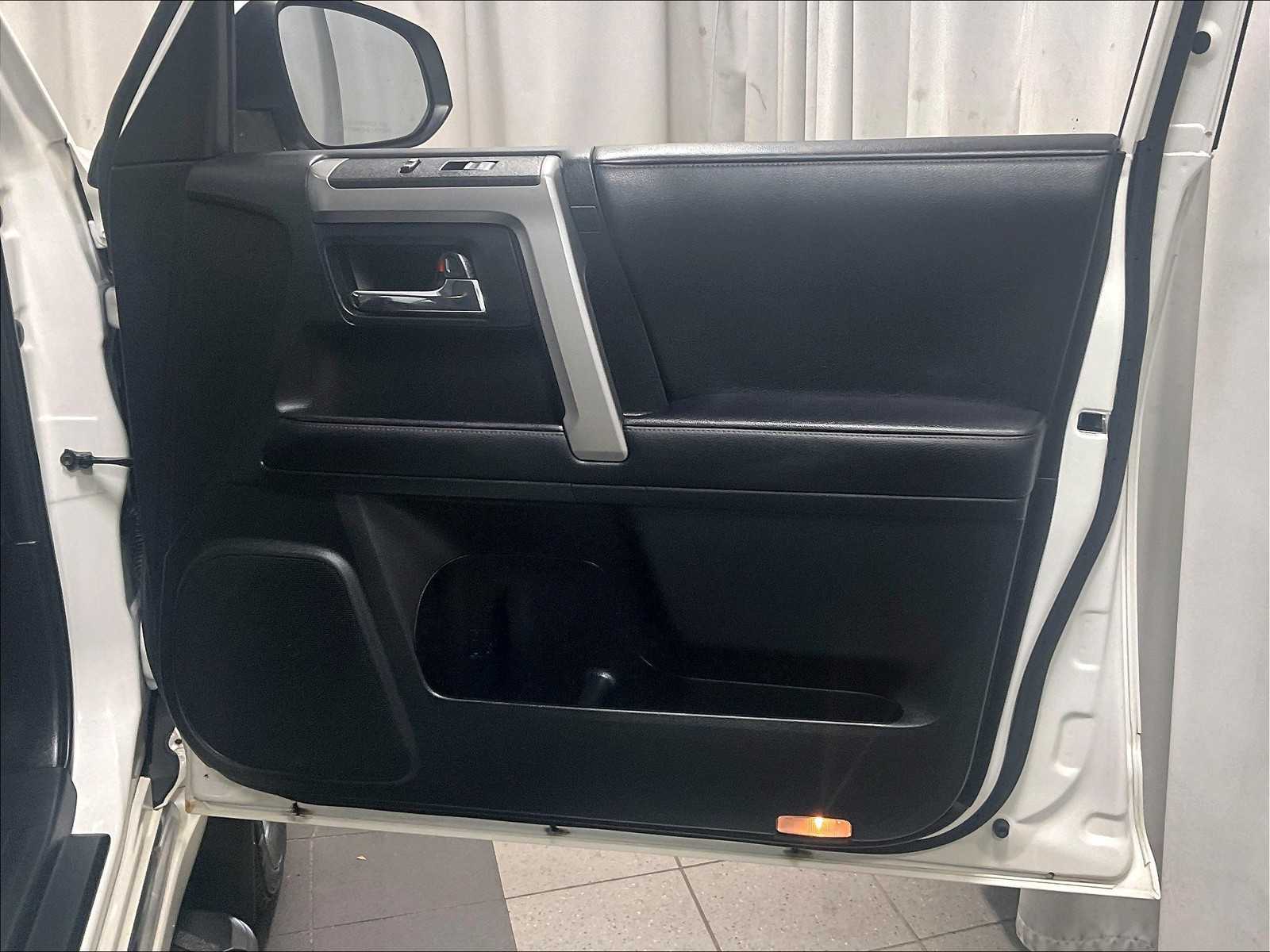 2021 Toyota 4Runner Limited photo 12