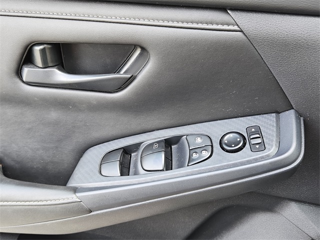 2024 Nissan Sentra S photo 25