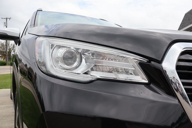 2020 Subaru Ascent Touring photo 4