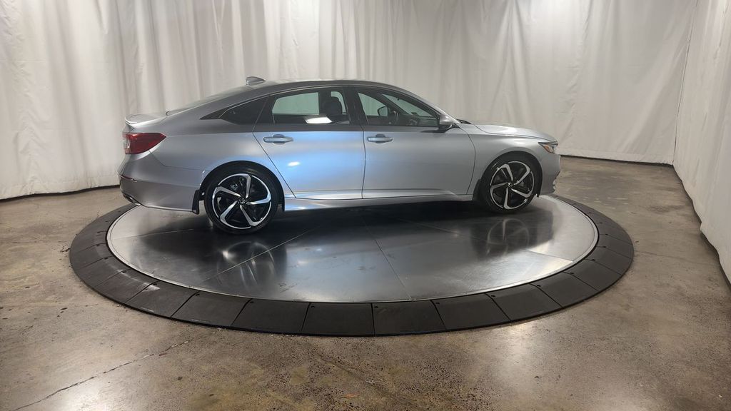 2020 Honda Accord Sport photo 2
