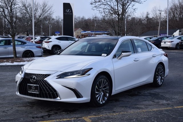 2025 Lexus ES 350 Ultra Luxury's photo