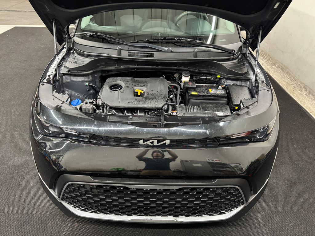 2023 Kia Soul LX photo 18