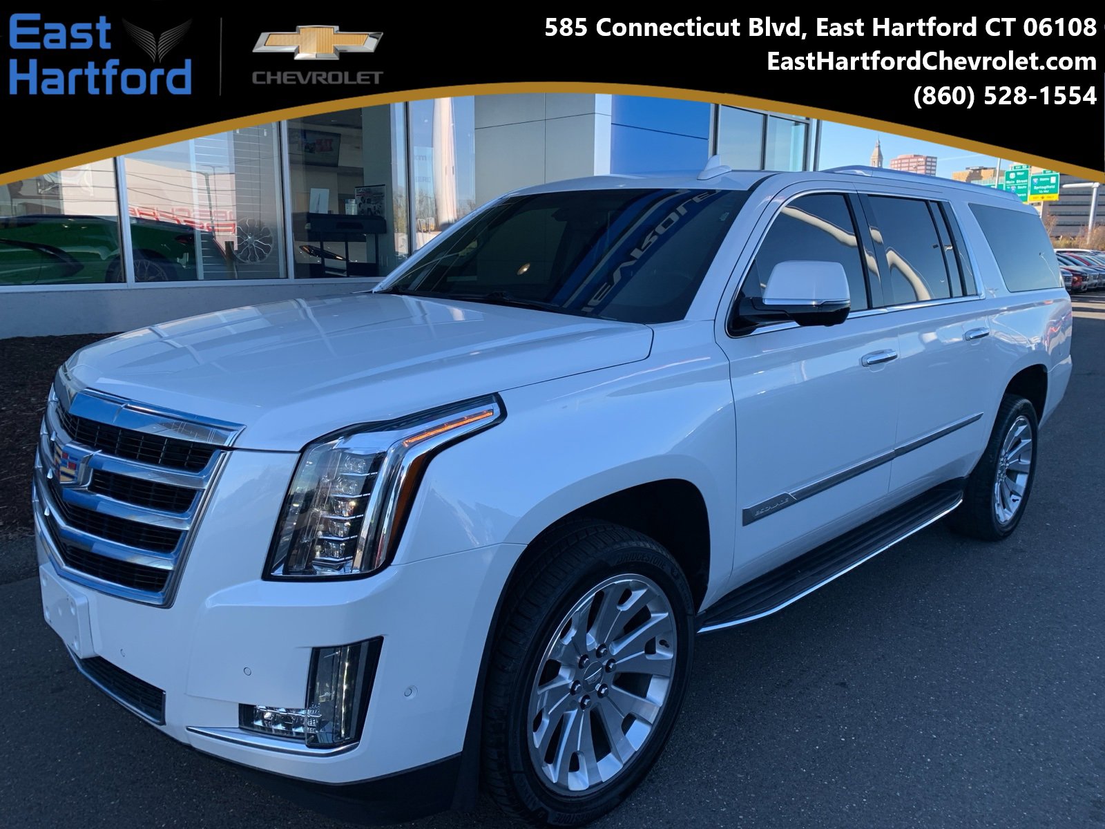 2017 Cadillac Escalade ESV Base's photo
