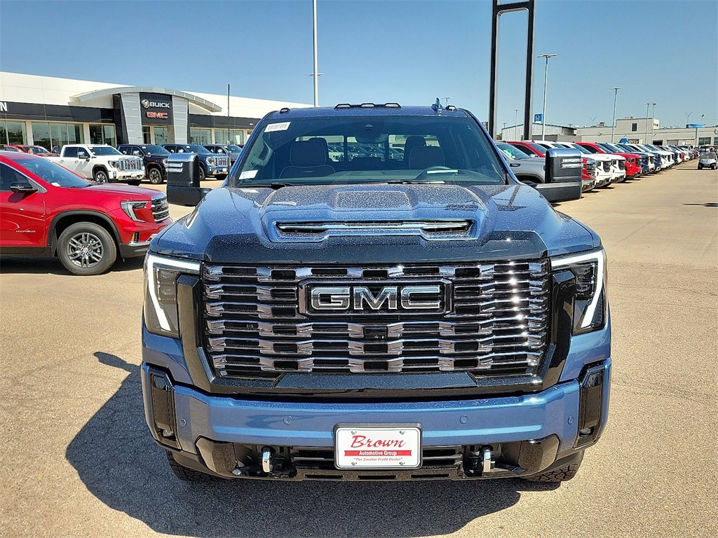 2025 Gmc Sierra 2500 HD Denali Ultimate photo 3