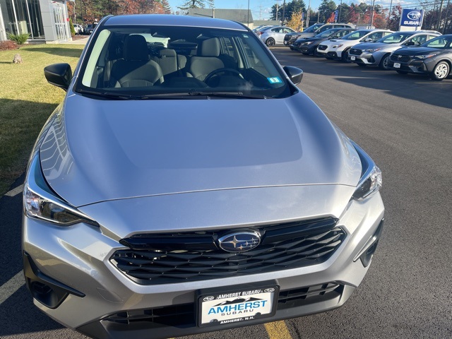 2025 Subaru Impreza Base photo 2