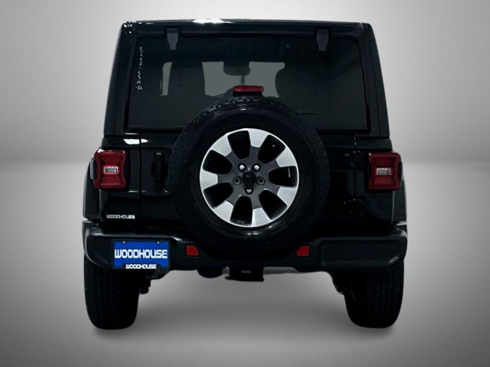 2022 Jeep Wrangler Unlimited Sahara photo 6