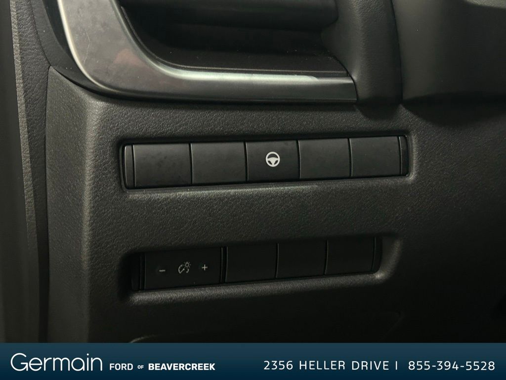 2023 Nissan Rogue SV photo 23