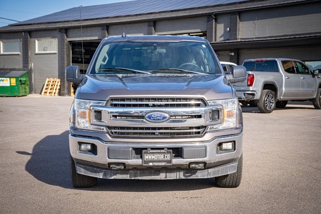 2020 Ford F-150 XLT photo 2
