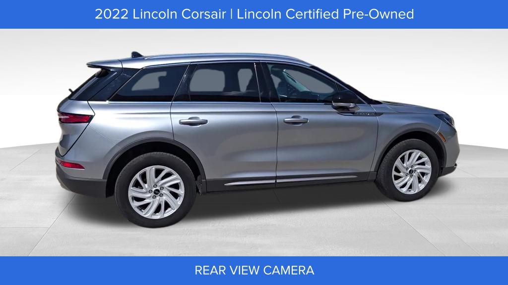 2022 Lincoln Corsair Standard photo 6