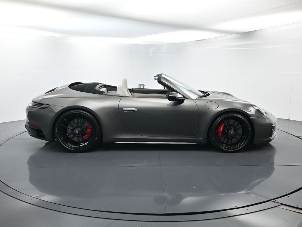 2024 Porsche 911 GTS photo 13