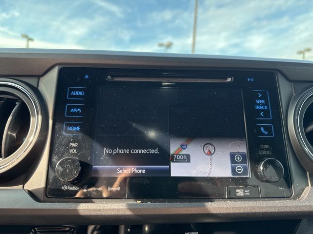 2017 Toyota Tacoma SR V6 photo 26