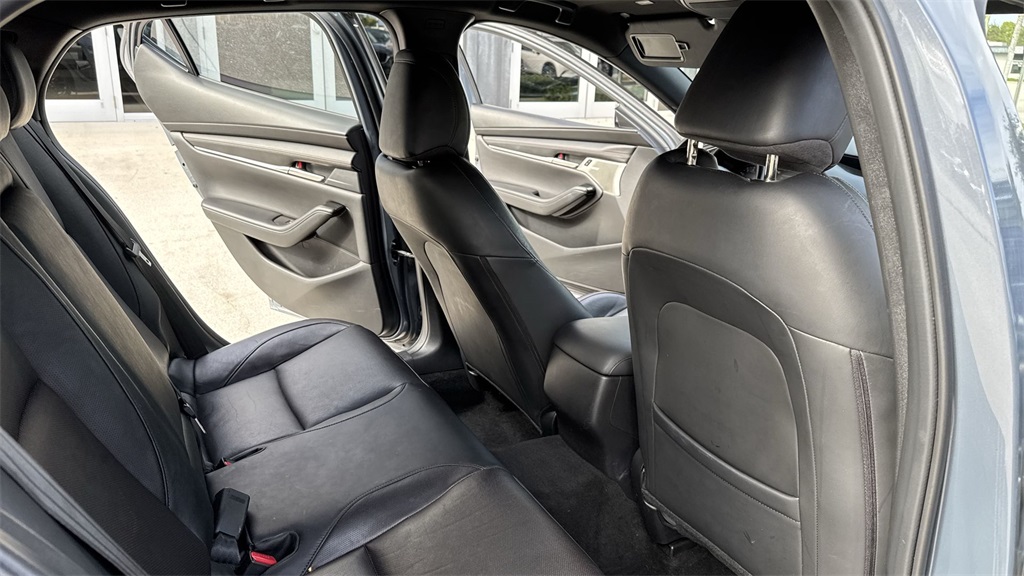 2019 Mazda Mazda3 Premium photo 31
