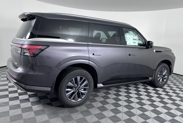2026 Infiniti QX80 Pure photo 3