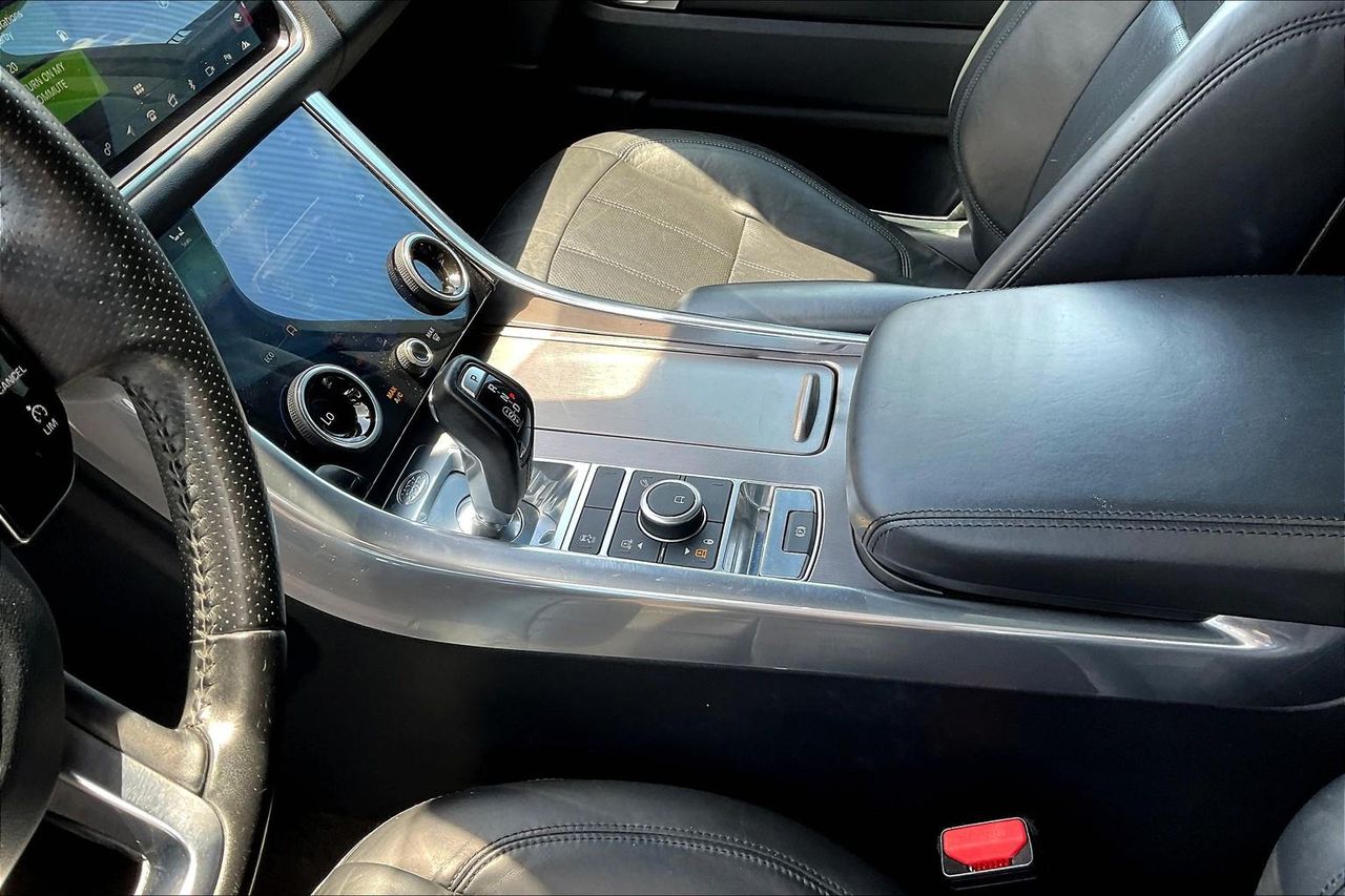 2020 Land Rover Range Rover Sport HSE photo 11