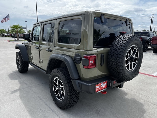 2025 Jeep Wrangler Rubicon photo 5