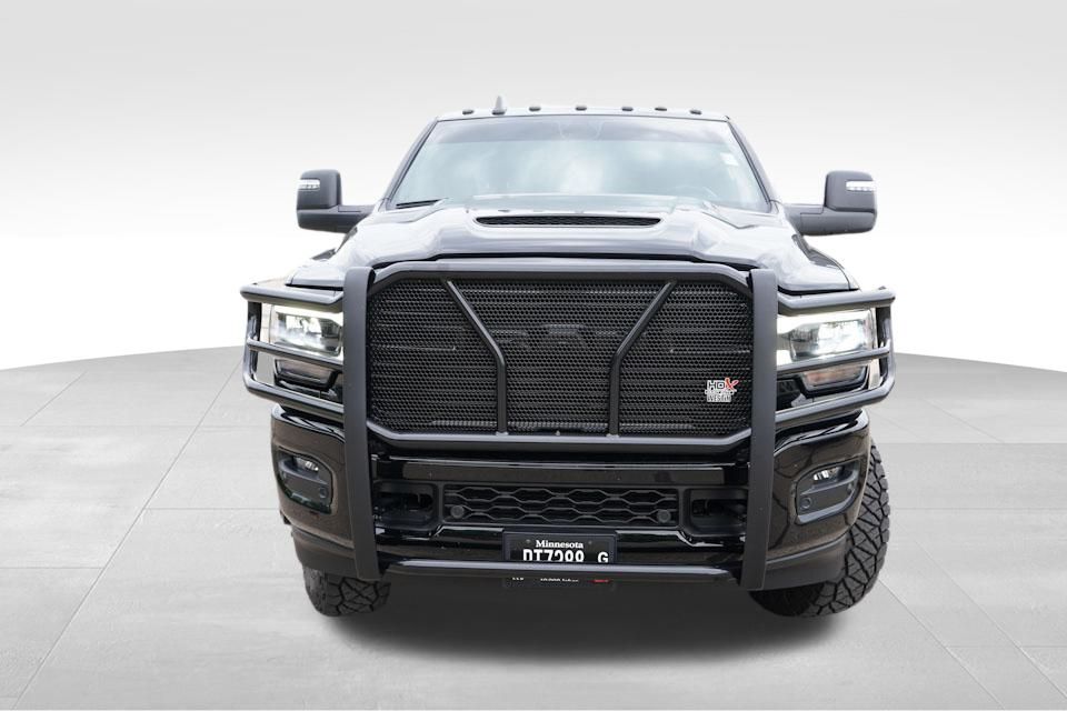 2024 Ram 3500 Laramie photo 12