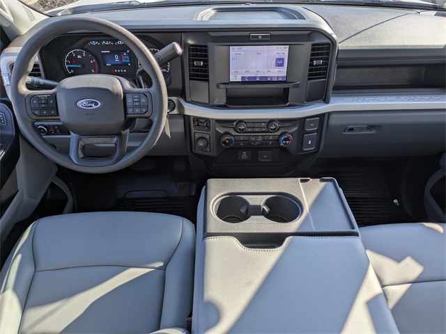 2026 Ford F-350 photo 14